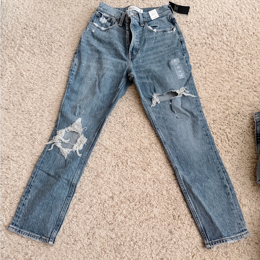 Abercrombie & Fitch Distressed Straight Leg Jeans - Blue